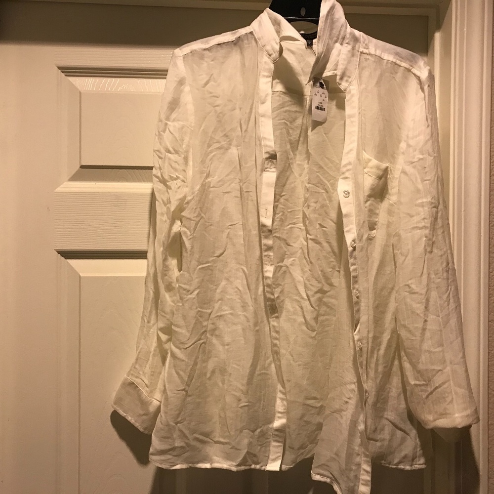 Express White Blouse Unquiet Fabric with Tags Button-down